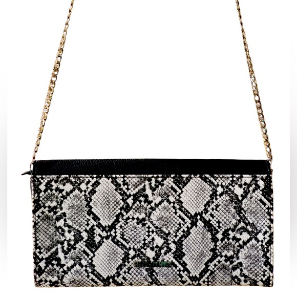 Steve Madden Clutch With Crossbody chain. NWT - Picture 8 of 10
